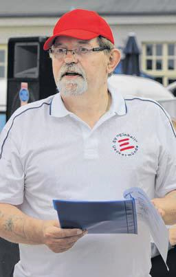 Der Turniervater ist Gerhard Bastke. FOTO: STEFAN JUSTA