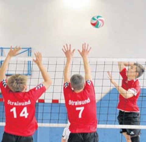 Doppelsieg am ersten Tag: Einheit schmettert voll los