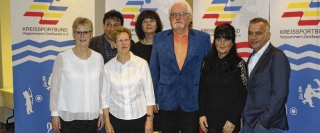 Vereinsleute mit goldener Nadel geehrt