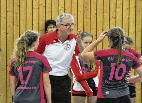 Volleyball-Mädels in der Pflicht: Ein Sieg muss her