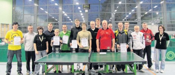 Spannende Wettkämpfe an der grünen Platte zum Auftakt