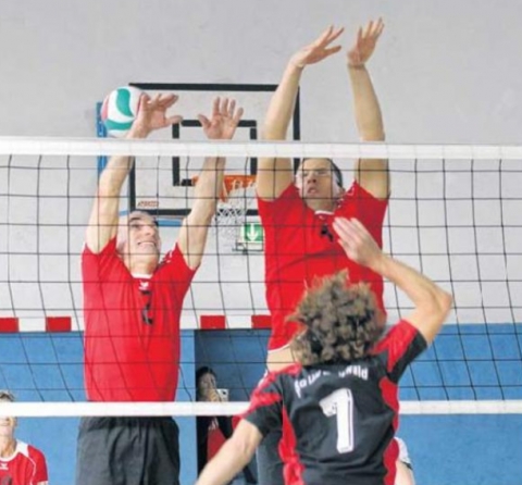 Ueckermünder Volleyballer büßen Tabellenführung ein