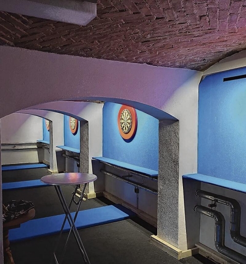 In der Dartskantine steigt das Spiel der „Haffmücken“. Foto: zvg