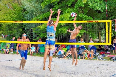 In diesem Jahr liegt das Hauptaugenmerk der MV Summer Games auf dem Volleyballturnier. In der 40 x 50 Meter großen Arena werden spannende Matches von Profispielern bis hin zu Anfängern ausgetragen. Foto: Thomas Bornkesse