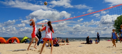 SPANNUNG UND TRADITION BEIM 24. BEACHVOLLEYBALLTURNIER AM 24. JUNI AM UECKERMÜNDER STRAND